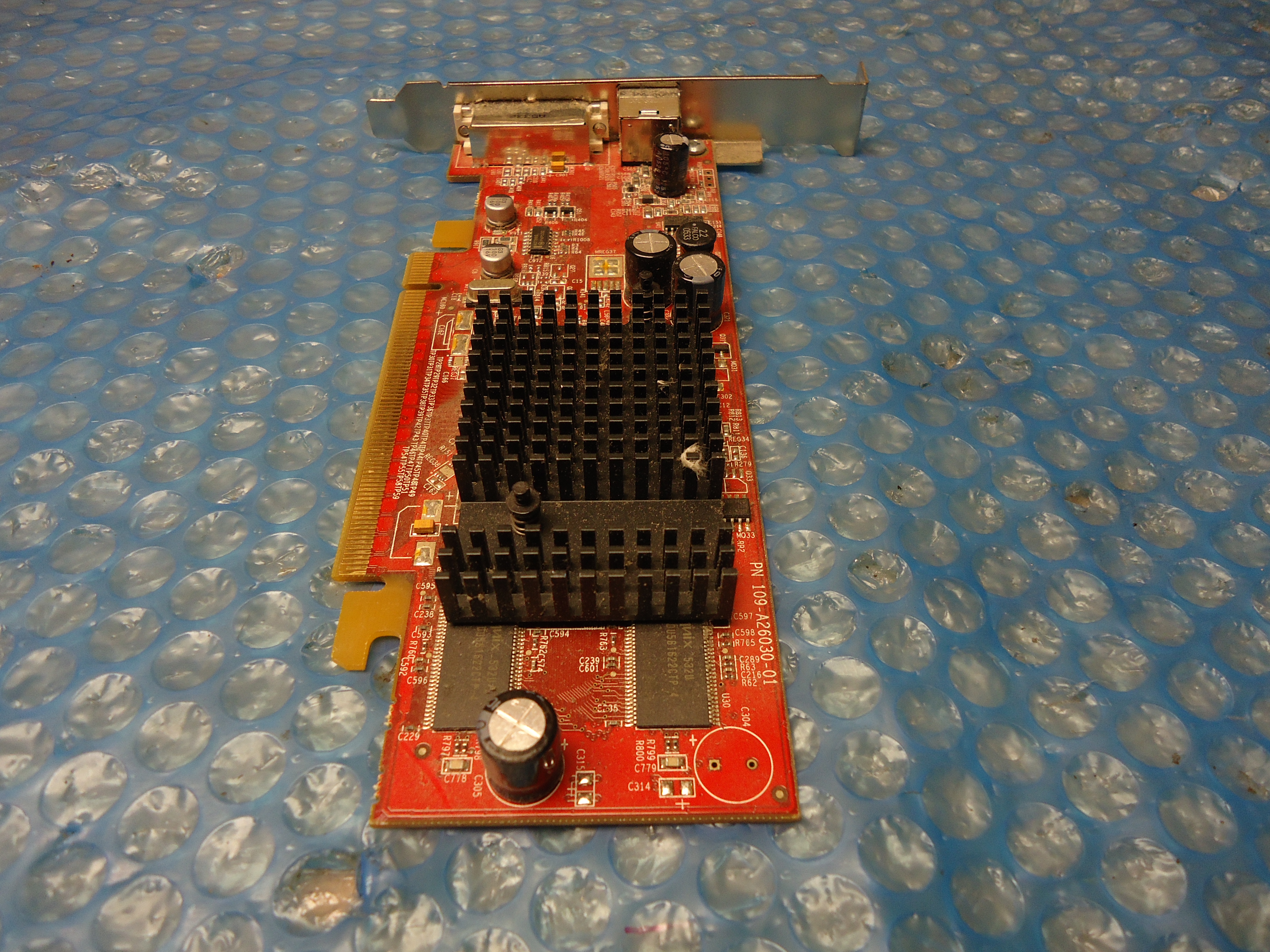 Video Card & Devices: ATI Radeon X600 PCI-E 128MB LOW PRO Video